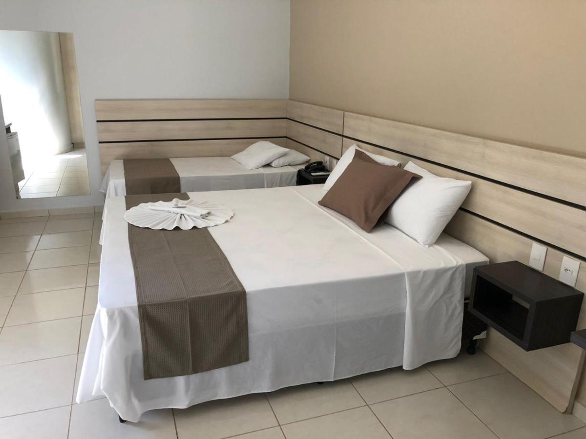 Dallas Hotel Palotina 外观 照片